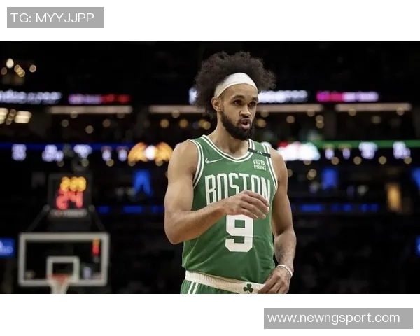 德里克怀特表现低迷12投仅3中三分球命中率不佳失误频繁